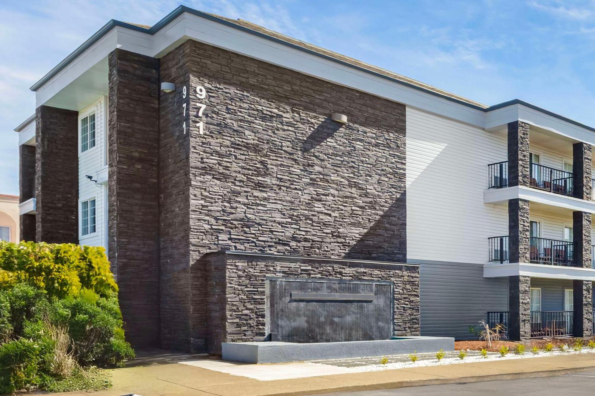 Best Western Plus Grand Manor Inn Springfield Esterno foto